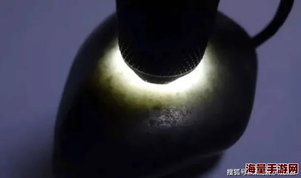 黑料380cc：震惊！这款产品竟隐藏惊人秘密，使用后让人感到无法置信的后果显现！