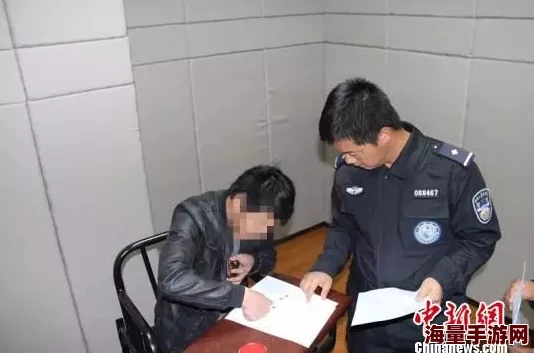 扒开跪着让客人玩老师学生，涉事人员已被警方拘留，事件引发社会广泛关注与讨论