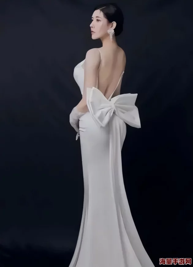 艳欲丰满美女hd:最新动态展示了多位模特的精彩瞬间,展现出她们独特的魅力与风采,引发网友热议与关注 艳欲丰满美女hd:最新动态展示了多位模特的精彩瞬间,展现出她们独特的魅力与风采,引发网友热议与关注