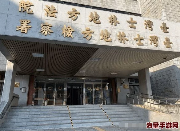 男吃女胸又摸又揉免费视频：最新动态与相关讨论引发广泛关注，网友热议背后文化现象及其影响