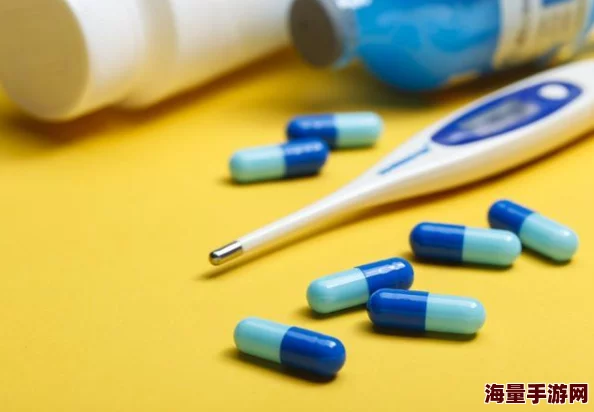 日本免费无遮挡吸乳视频中文引发热议，网友们对其内容和影响表达了不同的看法，有人认为应加强监管