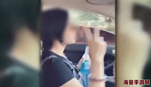 美女喷液视频引发热议,网友纷纷讨论其真实性与拍摄技巧,相关作品在社交平台上迅速传播 美女喷液视频引发热议,网友纷纷讨论其真实性与拍摄技巧,相关作品在社交平台上迅速传播