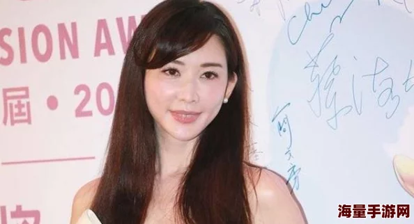 美女的胸与屁股无遮挡图片：最新动态引发热议，网友们纷纷讨论其艺术价值与社会影响