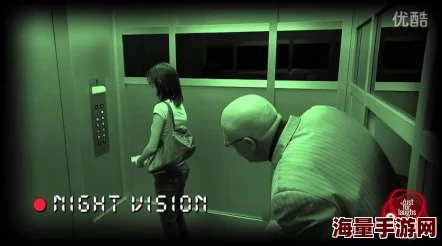 电梯停电吸乳刺激爽文：一场意外的邂逅，情感与欲望交织的故事引发热议，读者纷纷分享阅读体验