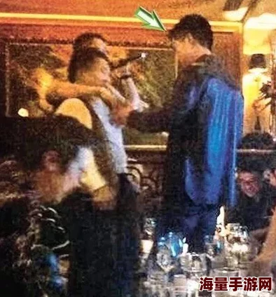 夜蒲狂欢中的厕所激战:陈静的惊险一夜与意外邂逅 夜蒲狂欢中的厕所激战:陈静的惊险一夜与意外邂逅