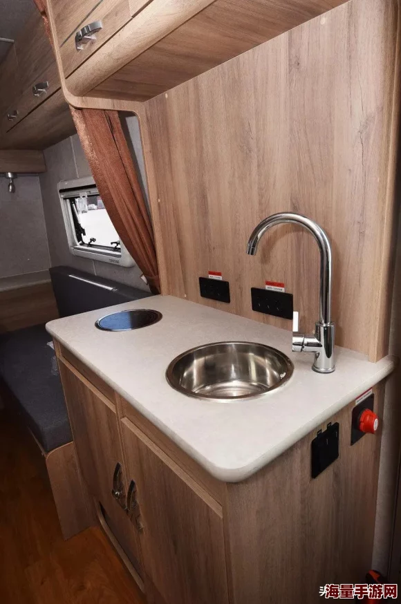 男人和女人上床网站:最新动态揭示用户增长趋势与隐私保护措施的双重挑战,吸引更多关注与讨论 男人和女人上床网站:最新动态揭示用户增长趋势与隐私保护措施的双重挑战,吸引更多关注与讨论