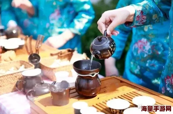 亚洲精品一区二区三区第四页：最新动态揭示了该区域的热门活动和即将上线的新内容，吸引了众多用户的关注与参与