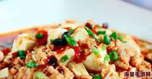 黑暗料理王特色菜：猪肉生菜蛋包豆腐丁详细做法教程