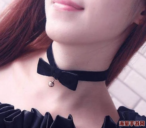 免费看男人脱女人内衣内裤最新进展消息：该事件引发广泛关注，相关部门已介入调查并加强对类似活动的监管措施