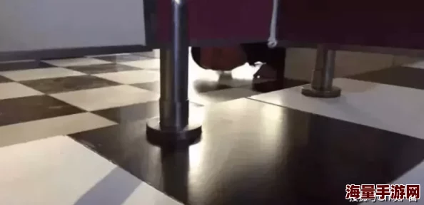 偷窥wc嘘嘘事件调查取得突破性进展警方已锁定嫌疑人 偷窥wc嘘嘘事件调查取得突破性进展警方已锁定嫌疑人