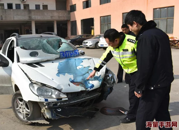 公交车破了两个六年事故调查陷入僵局警方呼吁知情人士提供线索 公交车破了两个六年事故调查陷入僵局警方呼吁知情人士提供线索