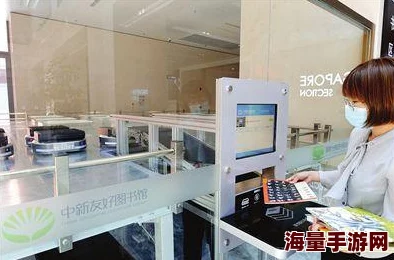 在图书馆往下边塞东西管理员已发现并清理干净相关区域加强了巡逻 在图书馆往下边塞东西管理员已发现并清理干净相关区域加强了巡逻