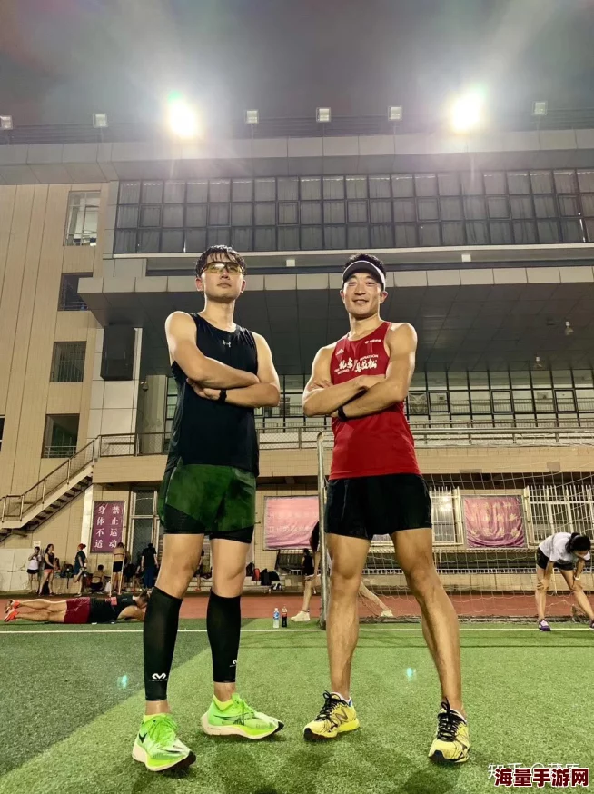 体育生当着外卖员chinese努力拼搏追求梦想每一步都值得珍惜坚持就是胜利 体育生当着外卖员chinese努力拼搏追求梦想每一步都值得珍惜坚持就是胜利