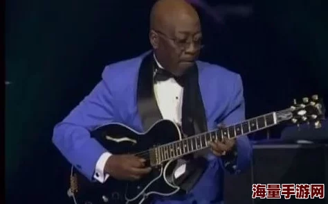 最好玩的b是哪一种据说娱乐圈某一线女星私下最爱的是Bbking的蓝调吉他