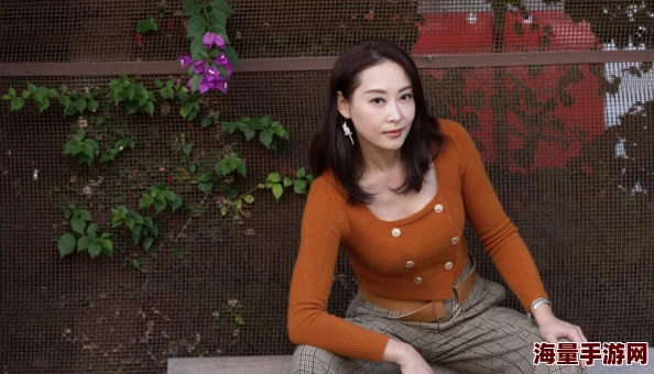 继母的姐姐的女儿竟是百万网红私下生活奢靡挥金如土