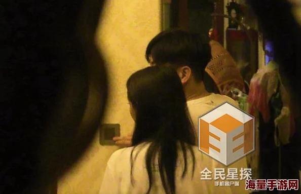 都市激情亚洲绯闻情侣深夜密会疑似恋情曝光引网友热议 都市激情亚洲绯闻情侣深夜密会疑似恋情曝光引网友热议