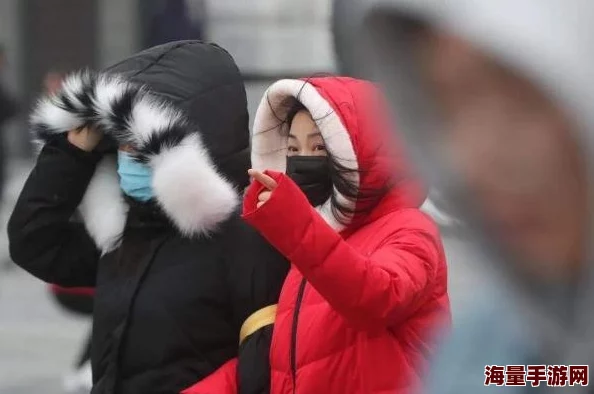 西北风网友称体验感像刀子刮脸冬天出门注意保暖 西北风网友称体验感像刀子刮脸冬天出门注意保暖